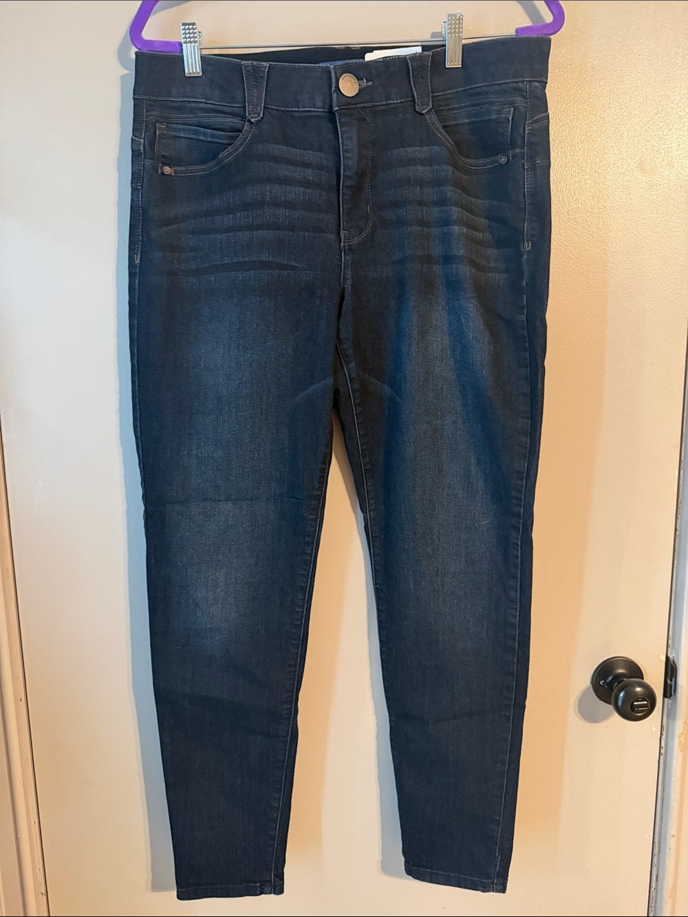 Democracy Women's Dark Indigo Skinny Jeans
